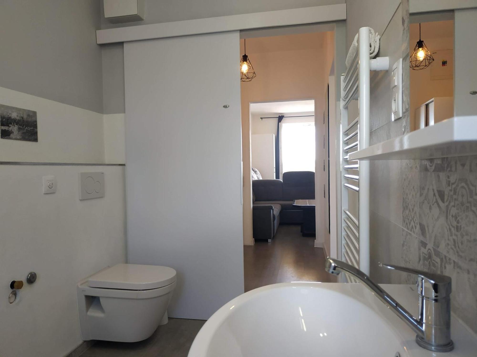 Apartmán One To One Štúrovo Exterior foto