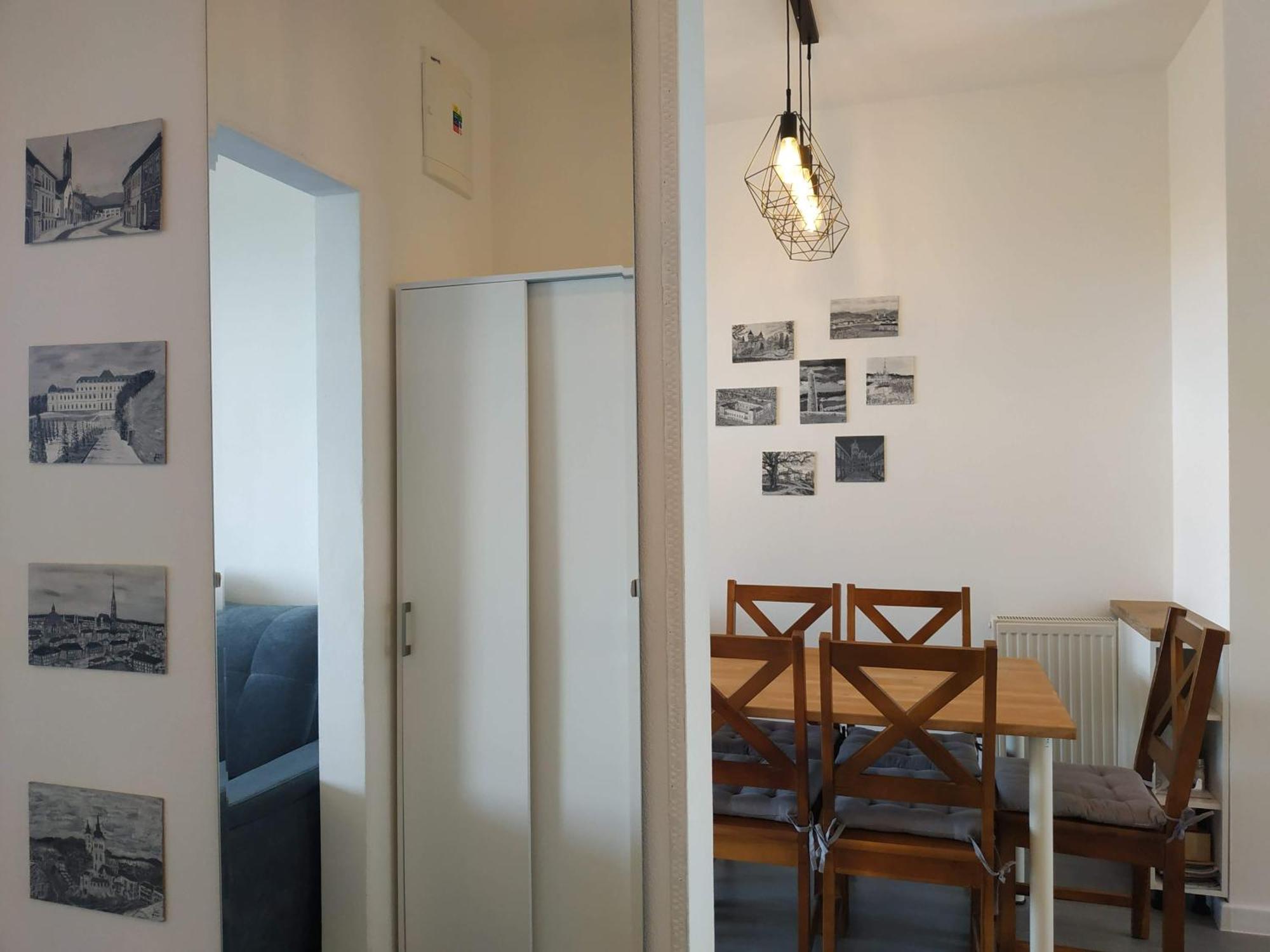 Apartmán One To One Štúrovo Exterior foto